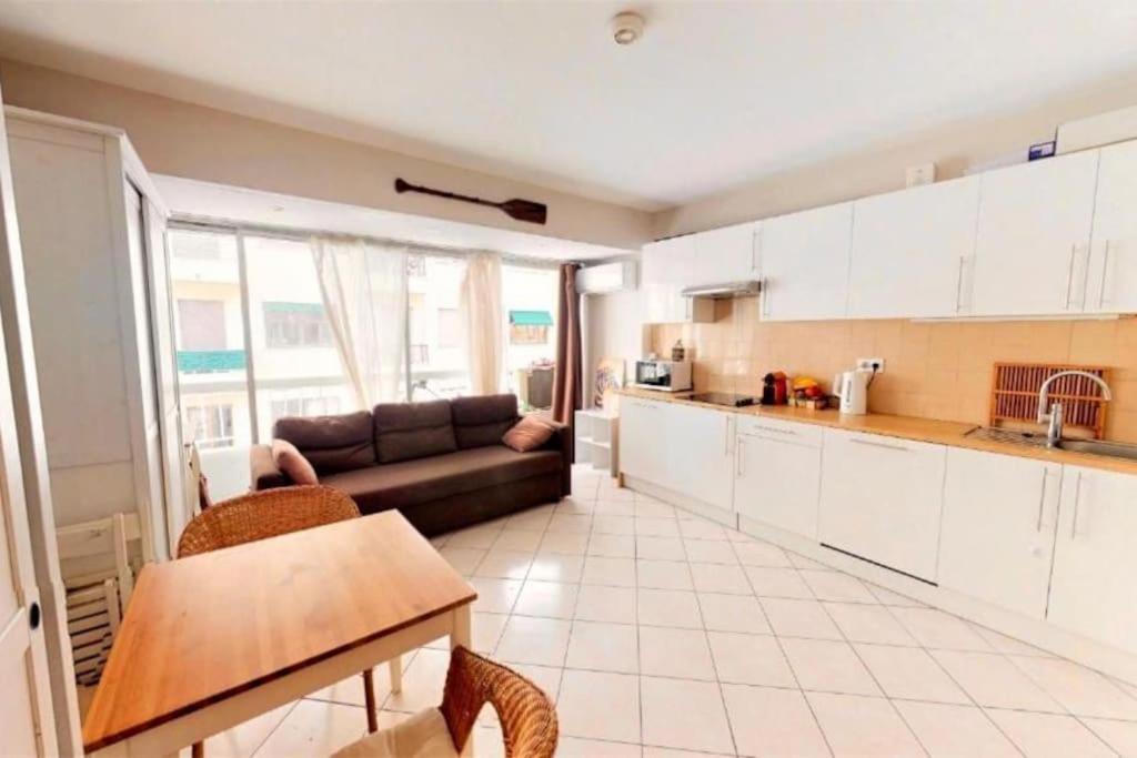 Super In The Heart Of Nice! Appartement Nice